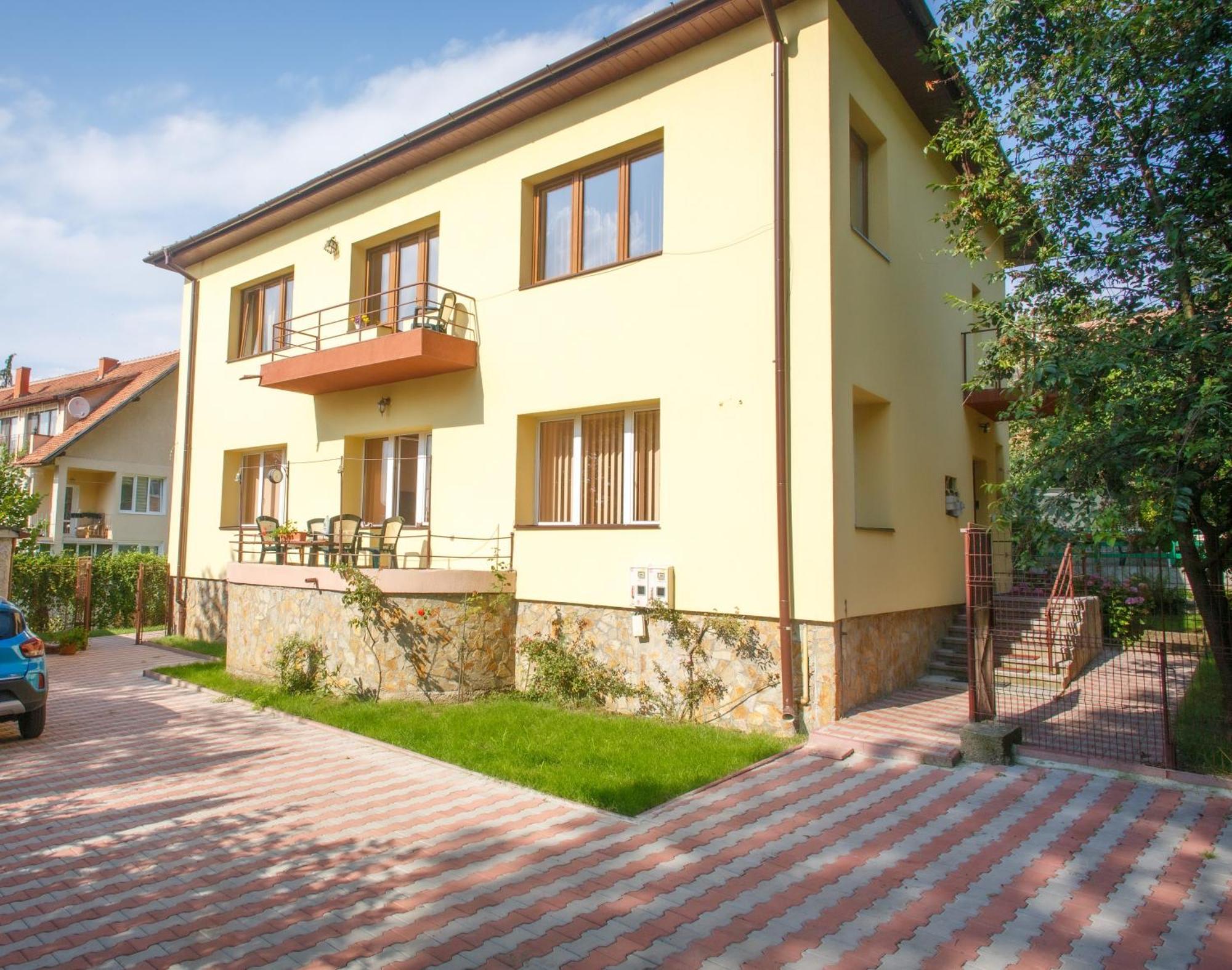 Barok Appart Brašov Exteriér fotografie